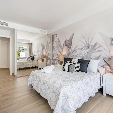 Apartment Brandnew By The Marbella